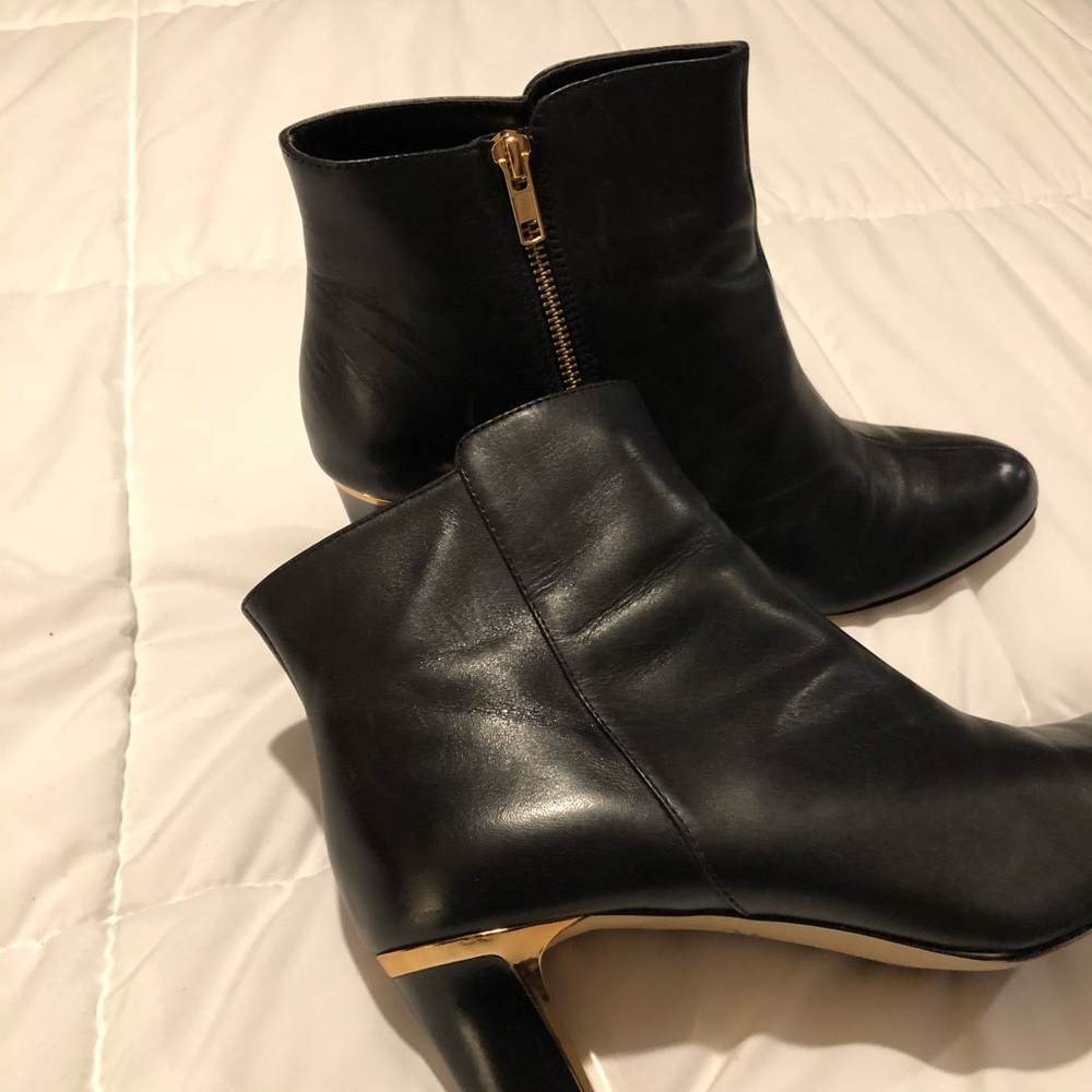 Anne Klein Booties - Picture 6 of 6